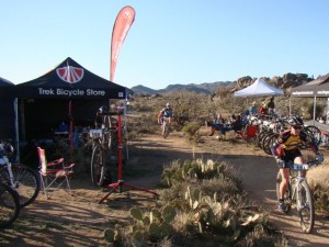 Trail side pit. The Trek Store Colorado gave me some awesome support.